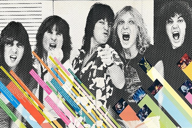 UFO: Strangers In The Night. Carpeta de doble vinilo interior.